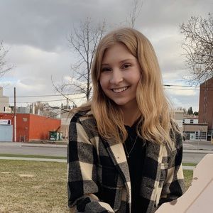 Meet your Posher, Sarah